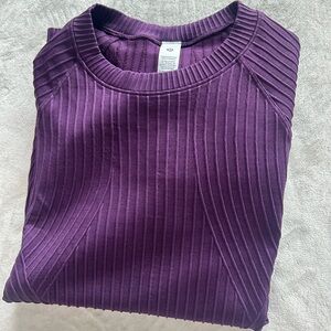 NEW Lululemon top
